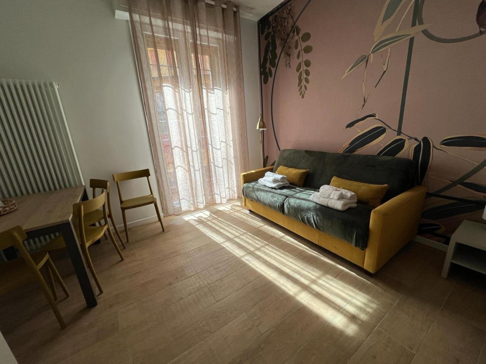 Calari Rooms - Monolocale Boloňa Exteriér fotografie